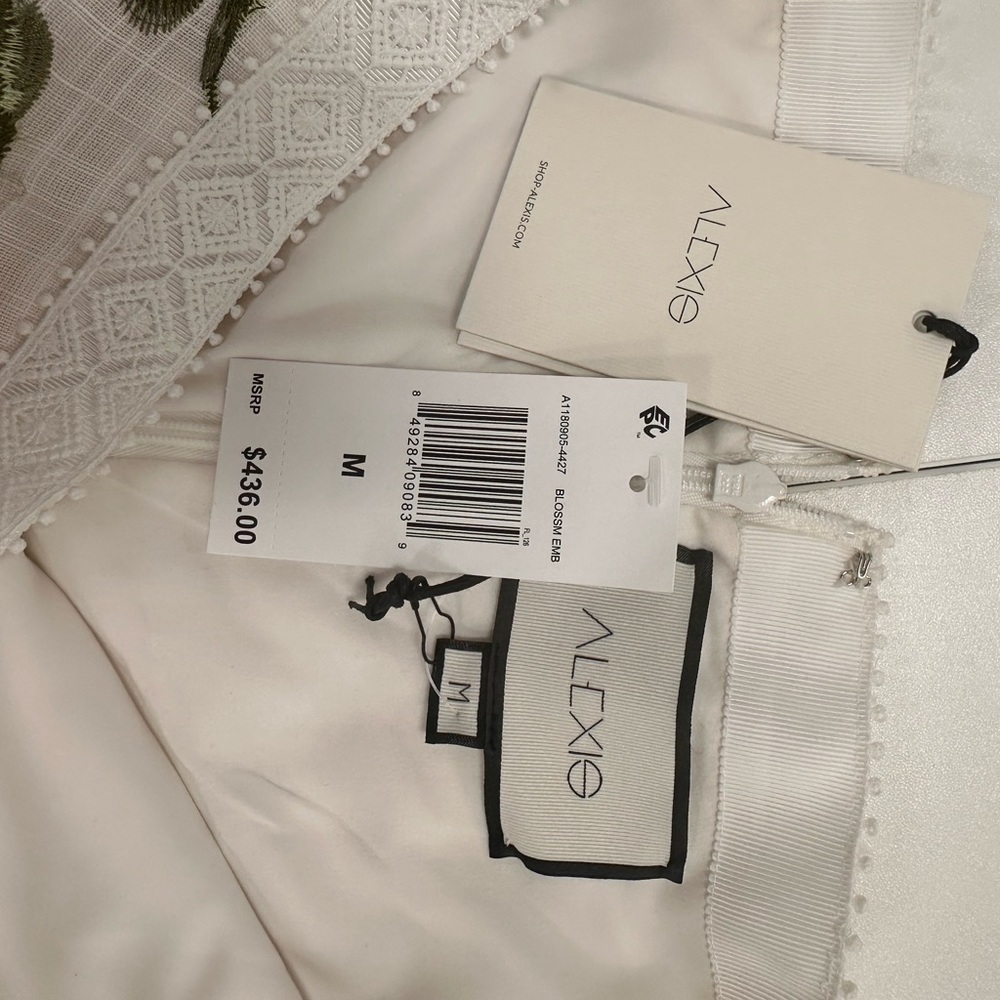 NWT Alexis skirt